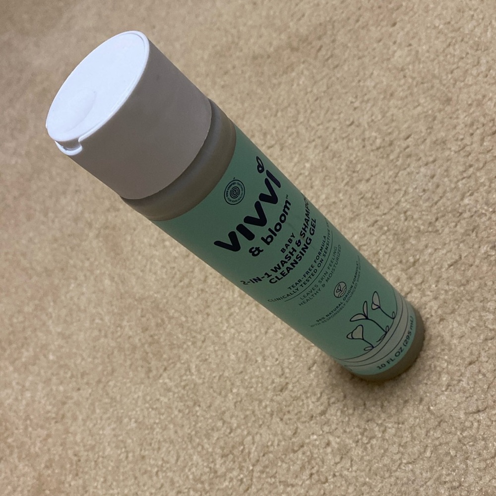 vivvi & bloom infants body wash and shampoo NEW